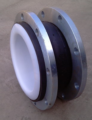 PTFE lined Rubber expansion joint